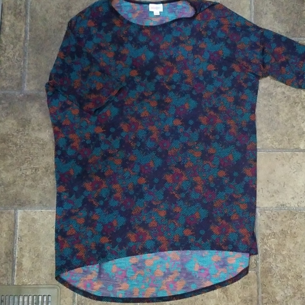 LuLaRoe Irma Size Small